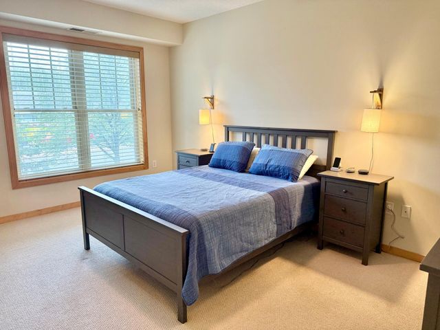 2201 Village Lane A203, Bloomington, MN 55431