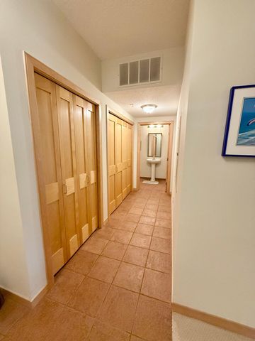 2201 Village Lane A203, Bloomington, MN 55431