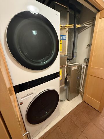 2201 Village Lane A203, Bloomington, MN 55431