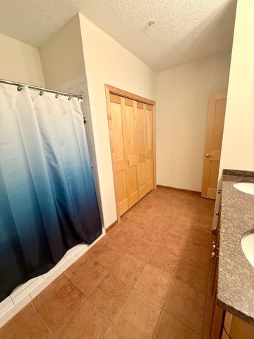 2201 Village Lane A203, Bloomington, MN 55431