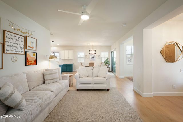 21264 N 36TH Place, Phoenix, AZ 85050