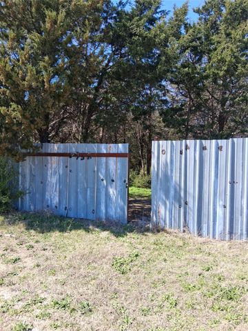 15 Mask Drive, Dallas, TX 75241