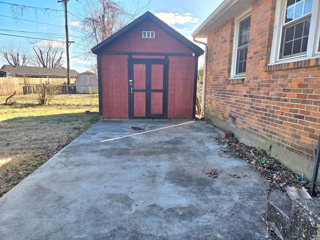 404 Sylvan Terrace, Hopkinsville, KY 42240