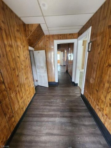 638 E 25Th St, Paterson City, NJ 07504