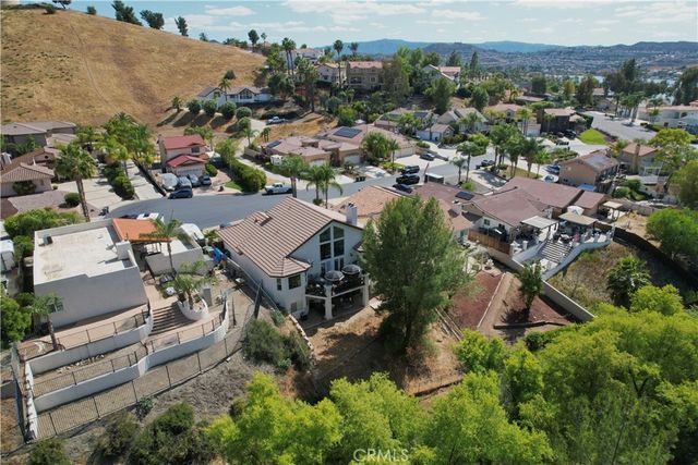 22960 Lassen, Canyon Lake, CA 92587