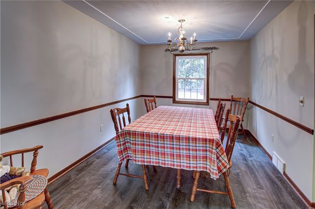 105 Windbrook Court, Elyria, OH 44035