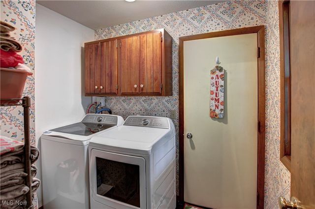 105 Windbrook Court, Elyria, OH 44035