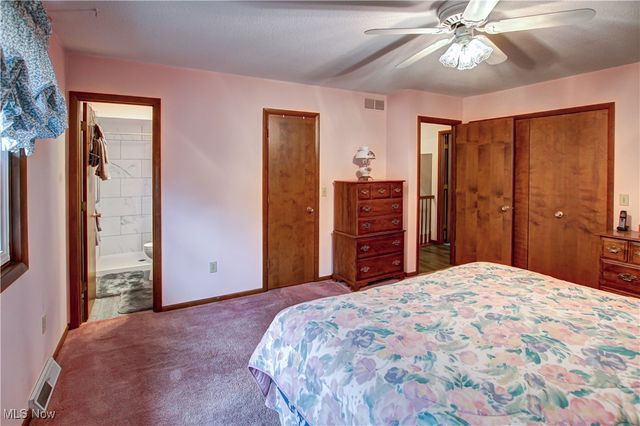 105 Windbrook Court, Elyria, OH 44035