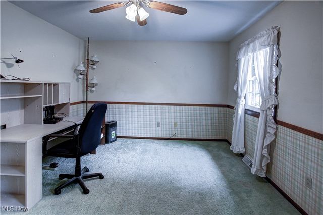 105 Windbrook Court, Elyria, OH 44035