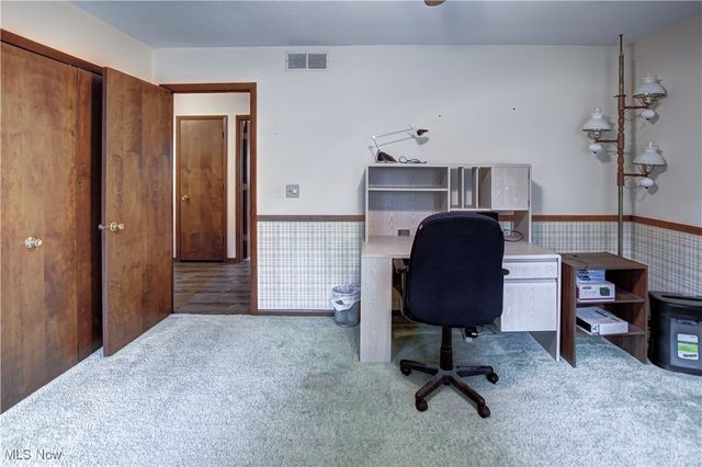 105 Windbrook Court, Elyria, OH 44035