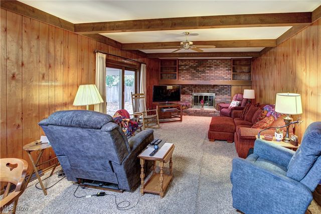 105 Windbrook Court, Elyria, OH 44035