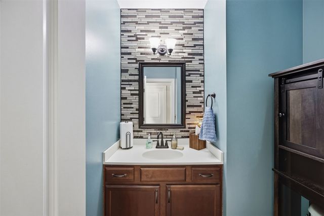 2499 Plymouth Street, Marion, IA 52302