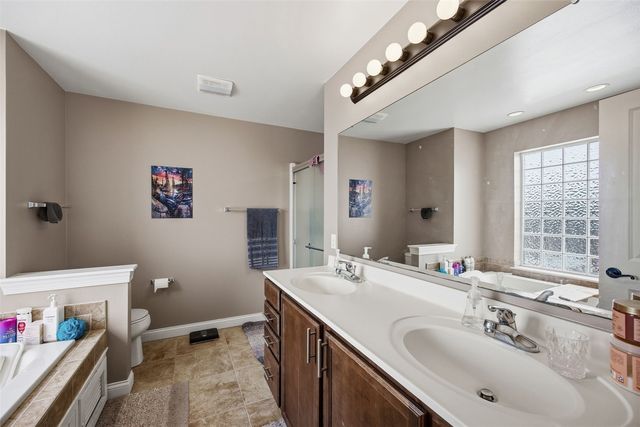 2499 Plymouth Street, Marion, IA 52302