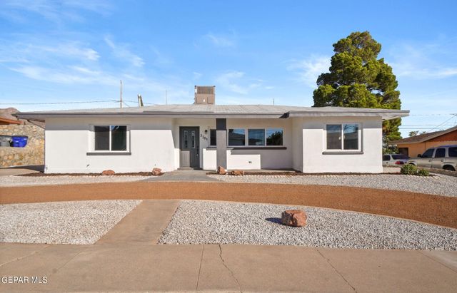 3705 VOLCANIC Avenue, El Paso, TX 79904