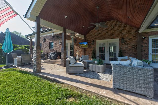 1133 Shagbark Lane, Lexington, KY 40515