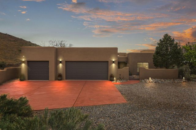 34 Santa Ana Loop, Placitas, NM 87043