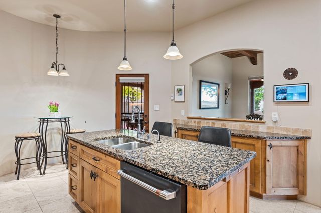 34 Santa Ana Loop, Placitas, NM 87043