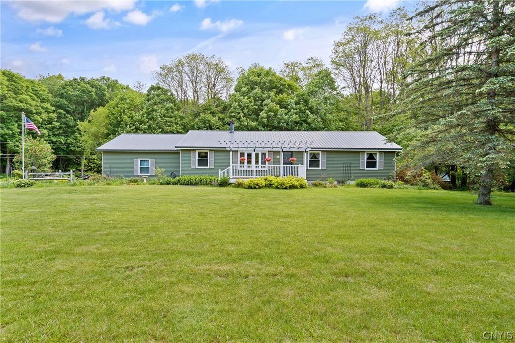 79 Hickory Grove Road, Granby, NY 13069