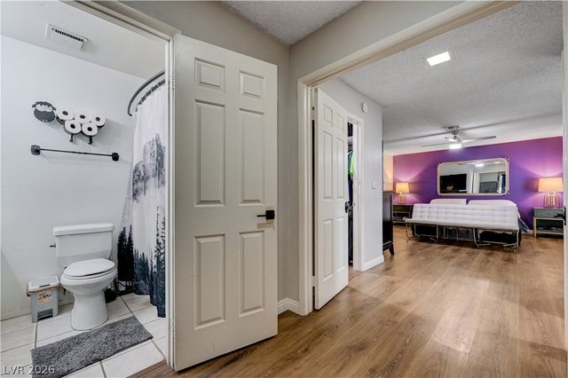 3928 Edgemoor Way, Las Vegas, NV 89121