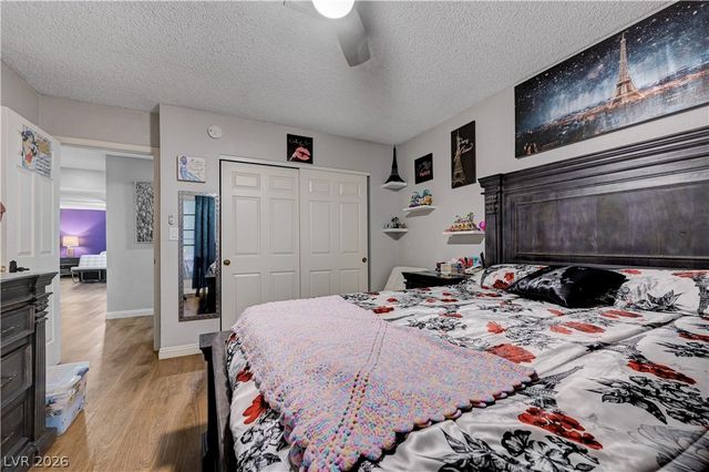 3928 Edgemoor Way, Las Vegas, NV 89121