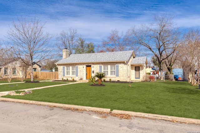 241 W HERMINE BLVD, San Antonio, TX 78212