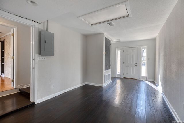 241 W HERMINE BLVD, San Antonio, TX 78212