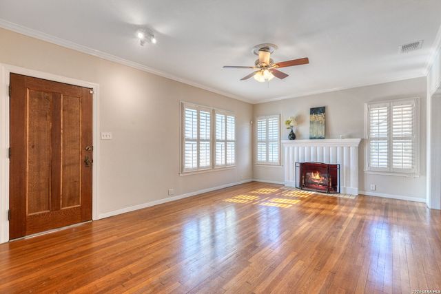 241 W HERMINE BLVD, San Antonio, TX 78212