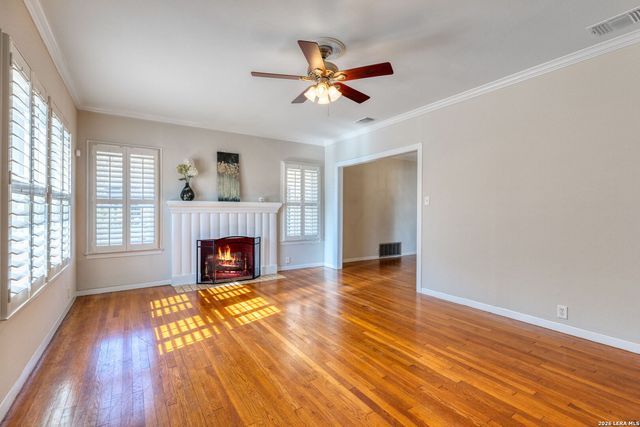 241 W HERMINE BLVD, San Antonio, TX 78212