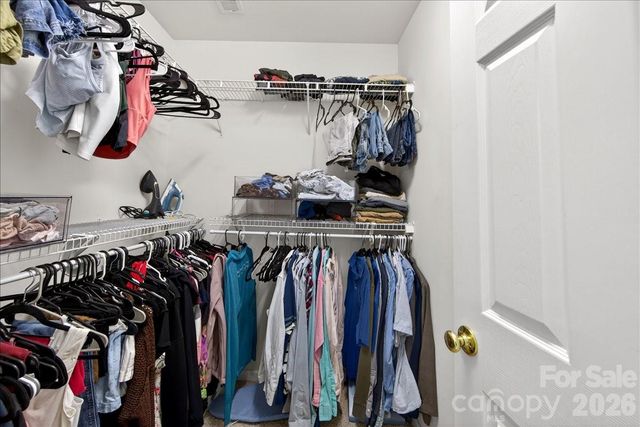 9200 Royal Highlands Court, Charlotte, NC 28277