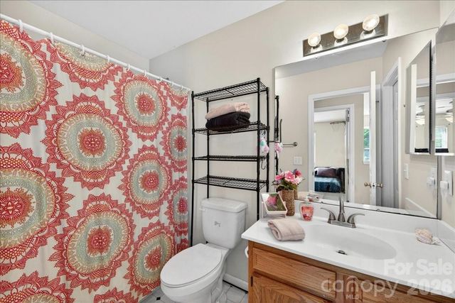 9200 Royal Highlands Court, Charlotte, NC 28277