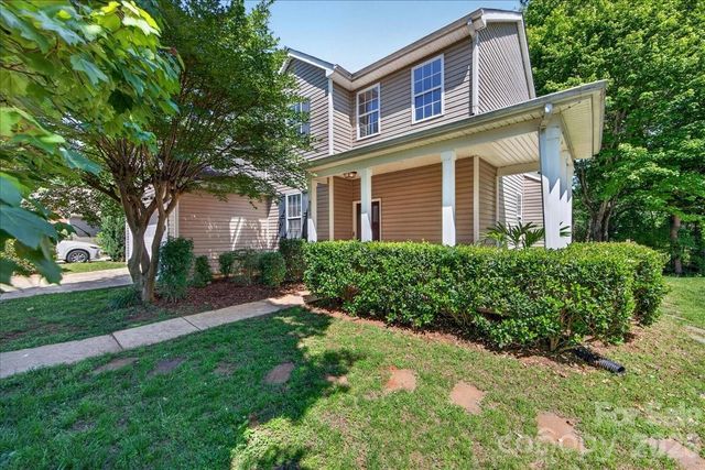 9200 Royal Highlands Court, Charlotte, NC 28277