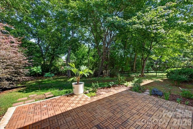 9200 Royal Highlands Court, Charlotte, NC 28277