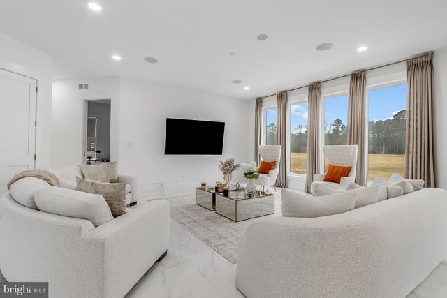 20157 W PINEY GROVE RD, Georgetown, DE 19947