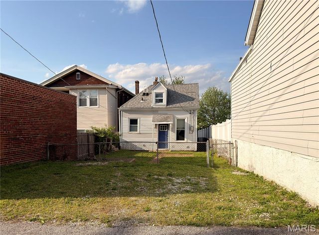 5636 Columbia Avenue, St Louis, MO 63139