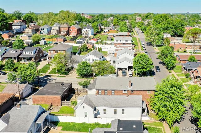 5636 Columbia Avenue, St Louis, MO 63139