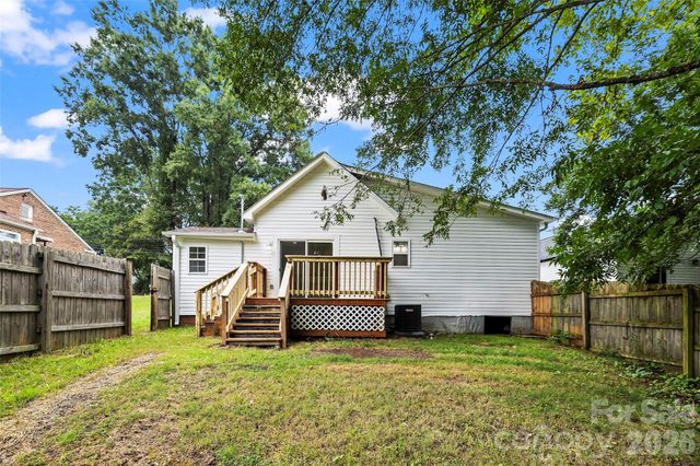 605 Kings Mountain Street, Clover, SC 29710