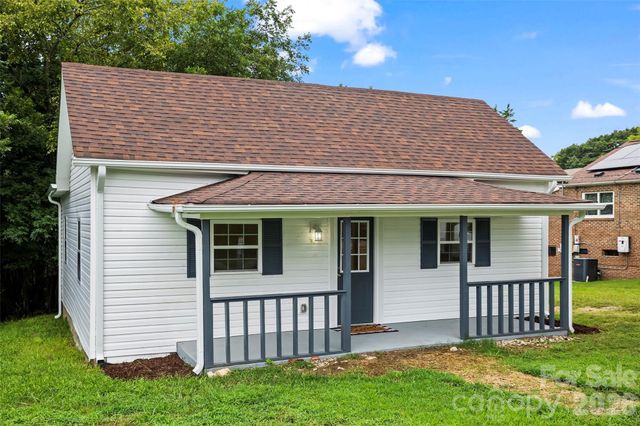 605 Kings Mountain Street, Clover, SC 29710