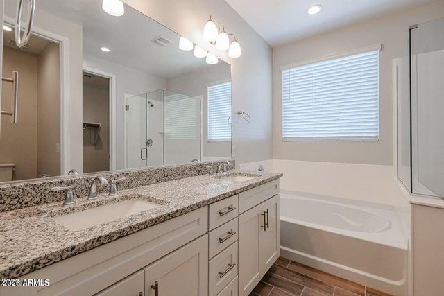 6521 E MICHIGAN Avenue, Phoenix, AZ 85054