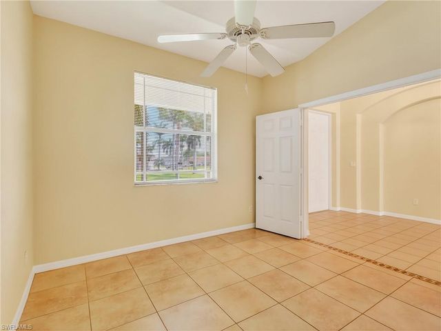 2116 SW 44th ST, Cape Coral, FL 33914