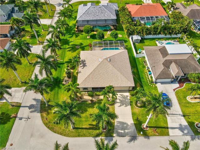 2116 SW 44th ST, Cape Coral, FL 33914
