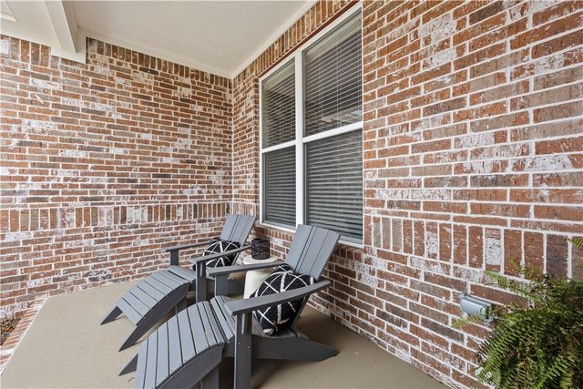 4816 N Marshall Avenue, Fayetteville, AR 72764