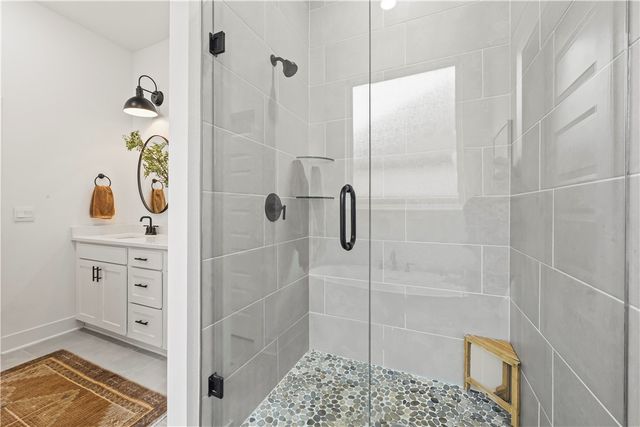 4816 N Marshall Avenue, Fayetteville, AR 72764