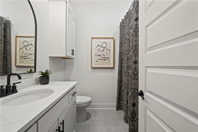 4816 N Marshall Avenue, Fayetteville, AR 72764