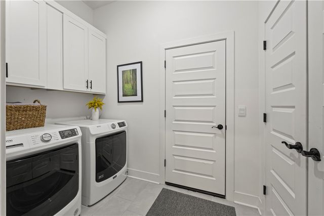 4816 N Marshall Avenue, Fayetteville, AR 72764