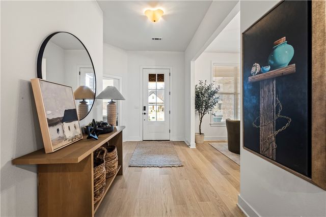 4816 N Marshall Avenue, Fayetteville, AR 72764