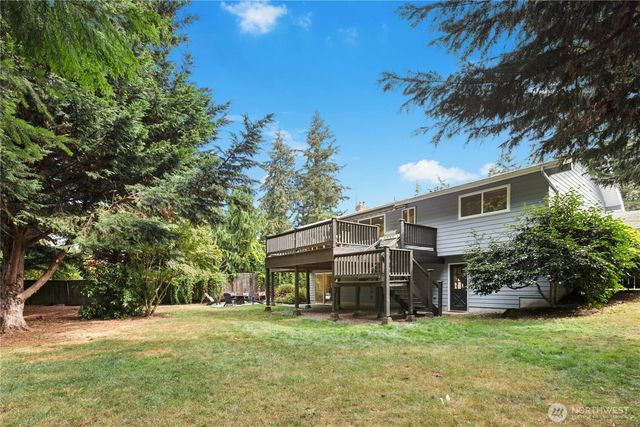 6913 125th Avenue SE, Newcastle, WA 98056