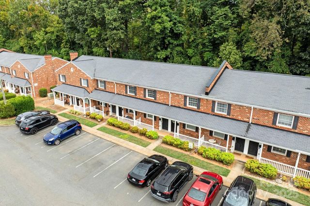 1215 Green Oaks Lane H, Charlotte, NC 28205