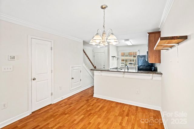 1215 Green Oaks Lane H, Charlotte, NC 28205