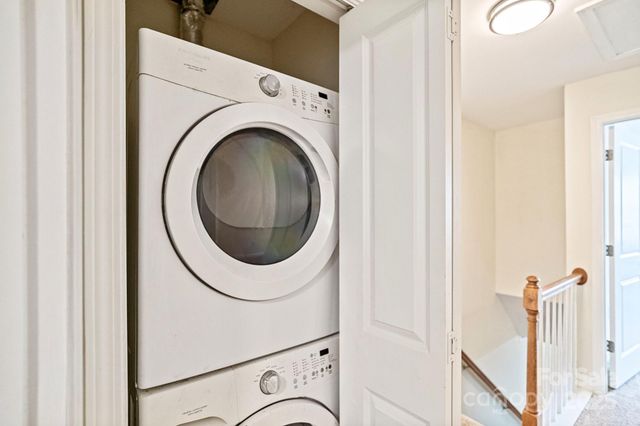 1215 Green Oaks Lane H, Charlotte, NC 28205