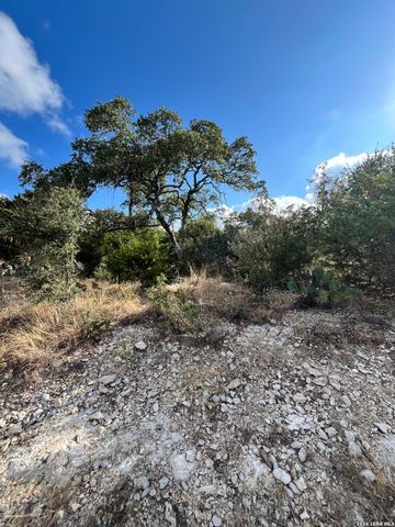 5806 COPPER VLY, New Braunfels, TX 78132